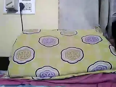 sub slave indi online show from October 18, 6:02 pm