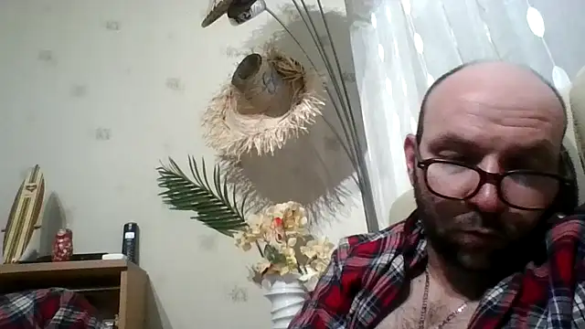 Florent1307 online show from April 16, 9:39 pm