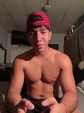 Alejandrososas online show from August 1, 8:30 pm