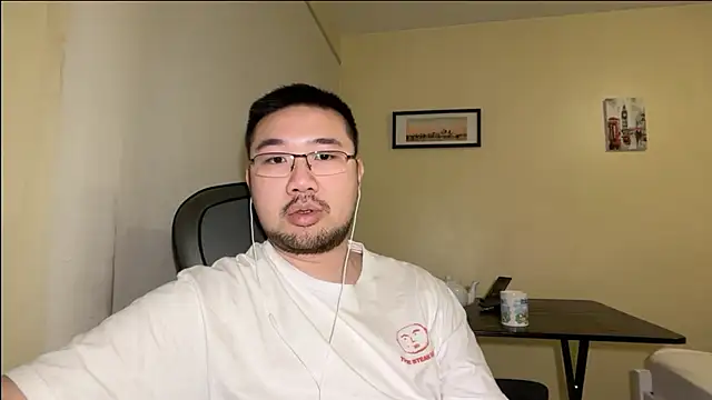 jasonryu2025 online show from April 5, 9:00 pm