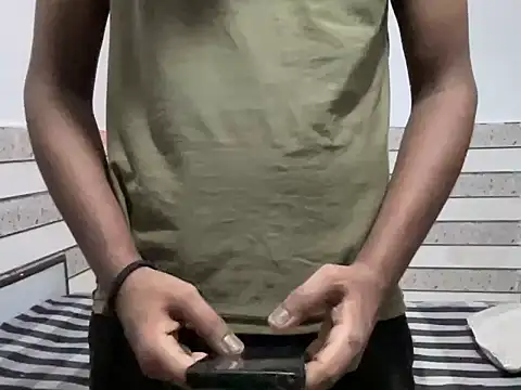 thewoofyguy online show from July 23, 9:06 am