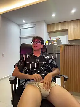 Apolo 137 online show from April 14, 2:22 am