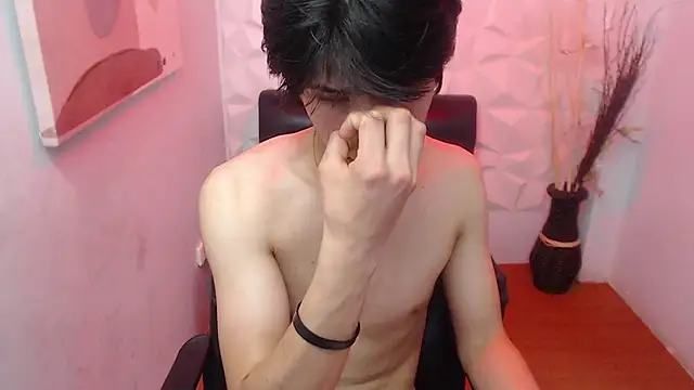 Stich 23 online show from March 18, 3:15 pm