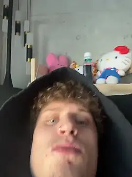 PAPITRVN online show from February 21, 9:27 pm