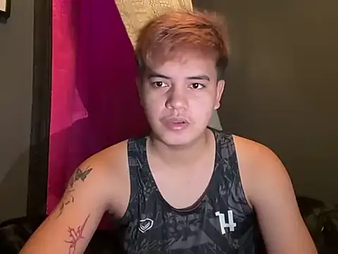 urbigcutienasio online show from July 28, 3:43 pm