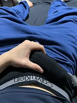 Vireontr1 online show from March 12, 7:43 pm