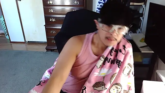 longlongsong online show from February 22, 8:43 pm