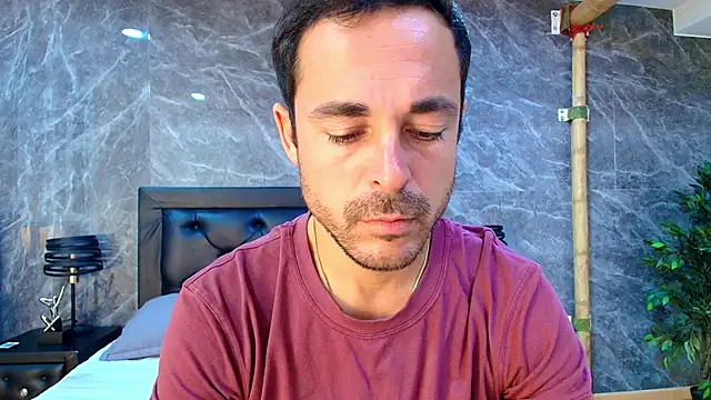 Adams Sanz online show from April 23, 3:47 pm