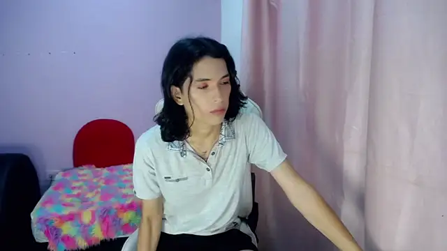 Larry craft online show from March 13, 9:10 pm