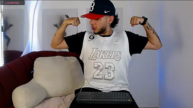 luxesmith online show from April 14, 11:48 pm