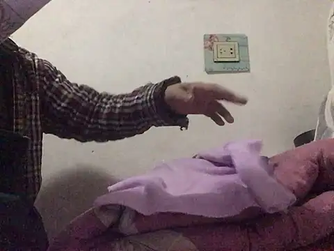 yaocaobi8 online show from March 18, 1:14 pm