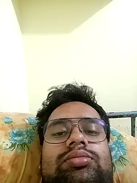 unknownmannn1234 online show from February 24, 11:38 pm