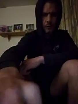 Hornybalkanmen12 online show from June 11, 9:46 pm