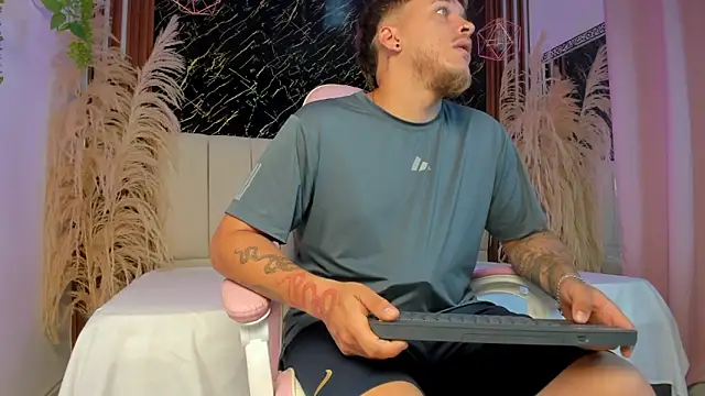 keane lee  online show from March 26, 12:20 pm