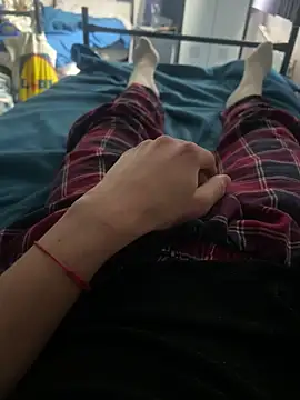 your boy NL online show from March 10, 1:28 pm