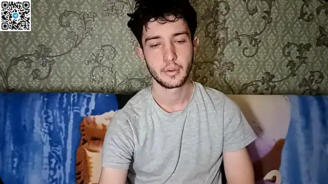  ZaneX online show from June 20, 7:19 pm