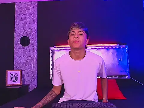 YOSEPH 20 online show from March 1, 2:00 am