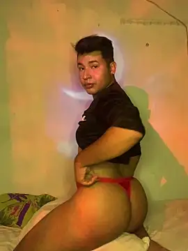 hotbadboy00 online show from March 9, 10:26 pm