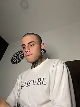  valentinooo online show from March 20, 4:05 am