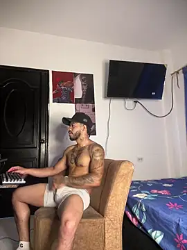 Kenny romano online show from April 4, 4:48 pm