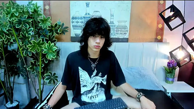 Erick Ferrer online show from June 11, 3:48 am