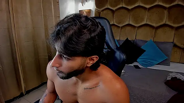 Emmet CollinsJS online show from April 15, 6:24 am