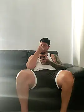 BadboyDirty1 online show from July 15, 1:40 pm