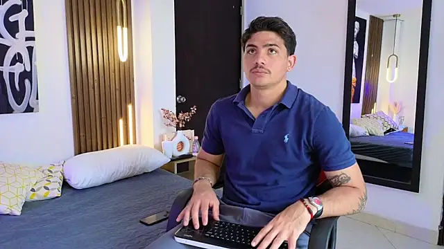 MrAdonis  online show from March 16, 7:40 pm