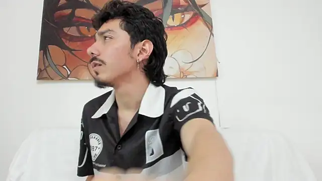 finn jackson online show from April 18, 7:51 pm