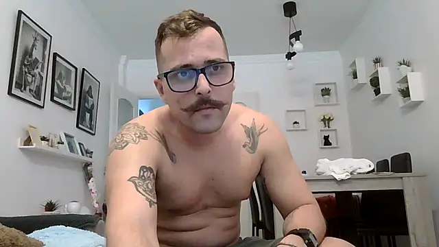 yanick931 online show from May 18, 4:44 pm