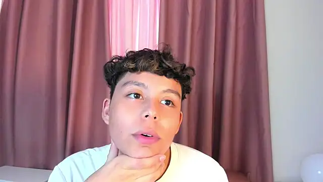 chico medusa online show from March 25, 7:51 pm