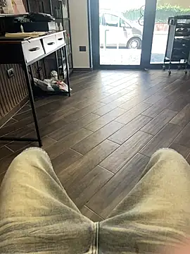 bjornlacorazza online show from August 4, 11:48 am