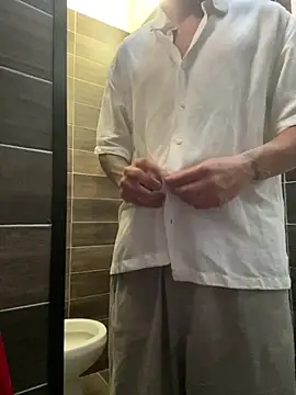 bjornlacorazza online show from July 31, 12:26 pm