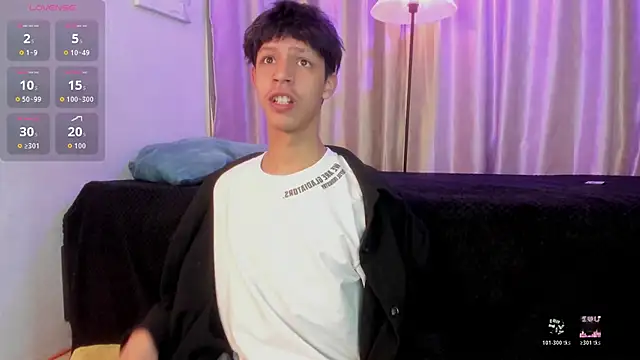 Ethan qop online show from April 29, 11:48 am