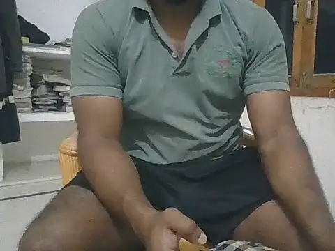 veer1700 online show from March 21, 4:33 pm