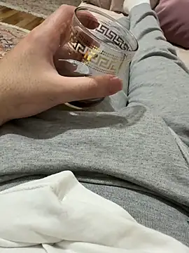 Emirr10 online show from March 21, 9:52 pm