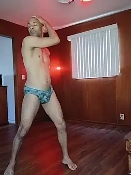 darrenjones1217 online show from May 13, 6:49 pm