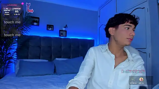 Oliver20   online show from March 21, 4:27 am