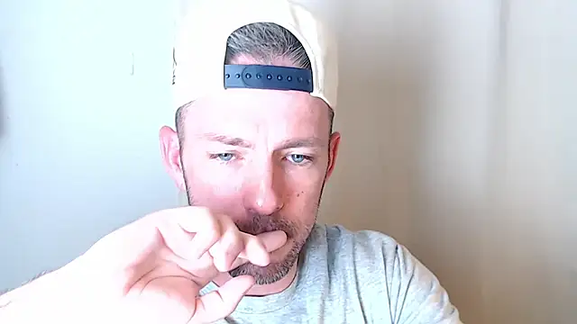 SkylarrGrey online show from March 23, 7:36 am