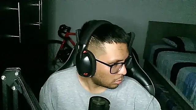 NatoVR online show from April 7, 7:08 am