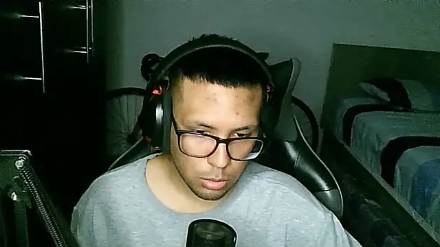 NatoVR online show from April 4, 6:54 am