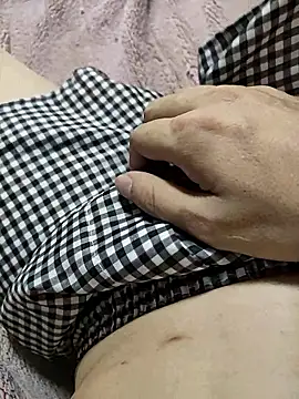 momon3333 online show from June 25, 11:37 am
