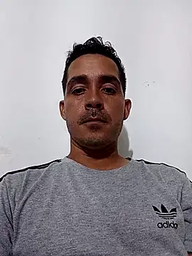 Gabriel leon33 online show from March 26, 4:49 am