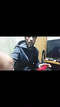 VladTepeslll online show from May 10, 9:49 pm