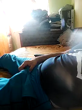 SweetBoy87 online show from March 28, 1:22 pm