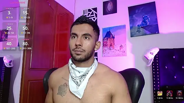 romanpearce  online show from July 29, 5:23 pm