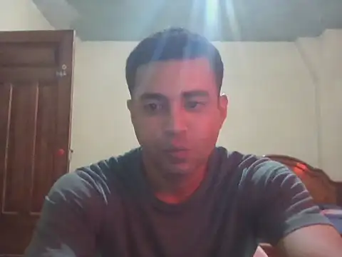 User 02  online show from July 17, 3:14 am
