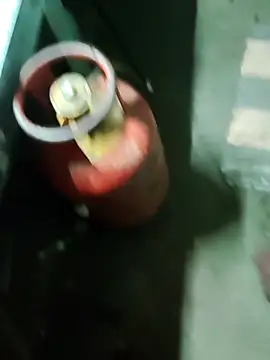 kkTarzan online show from April 18, 5:03 pm