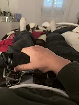 oliveira002 online show from March 27, 5:36 pm