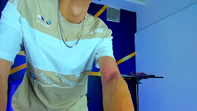 dante brown 555 online show from April 1, 5:09 am